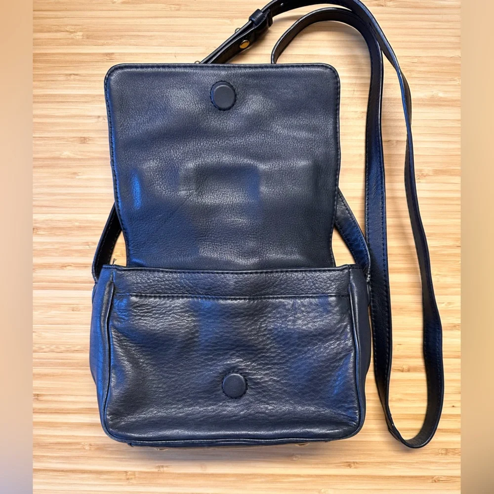 Rag & Bone mini pilot black leather crossbody bag - Picture 5 of 15